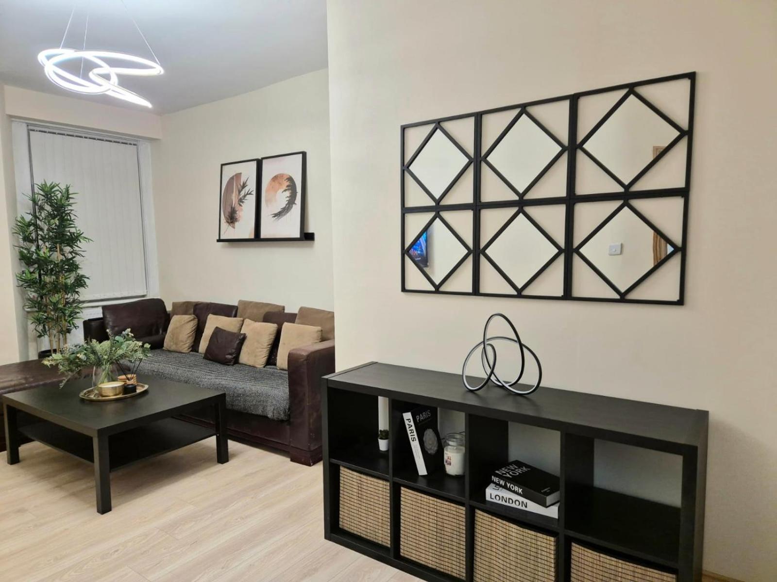 Rooms In Manchester 6 Minutes Drive To Victoria Station Екстер'єр фото